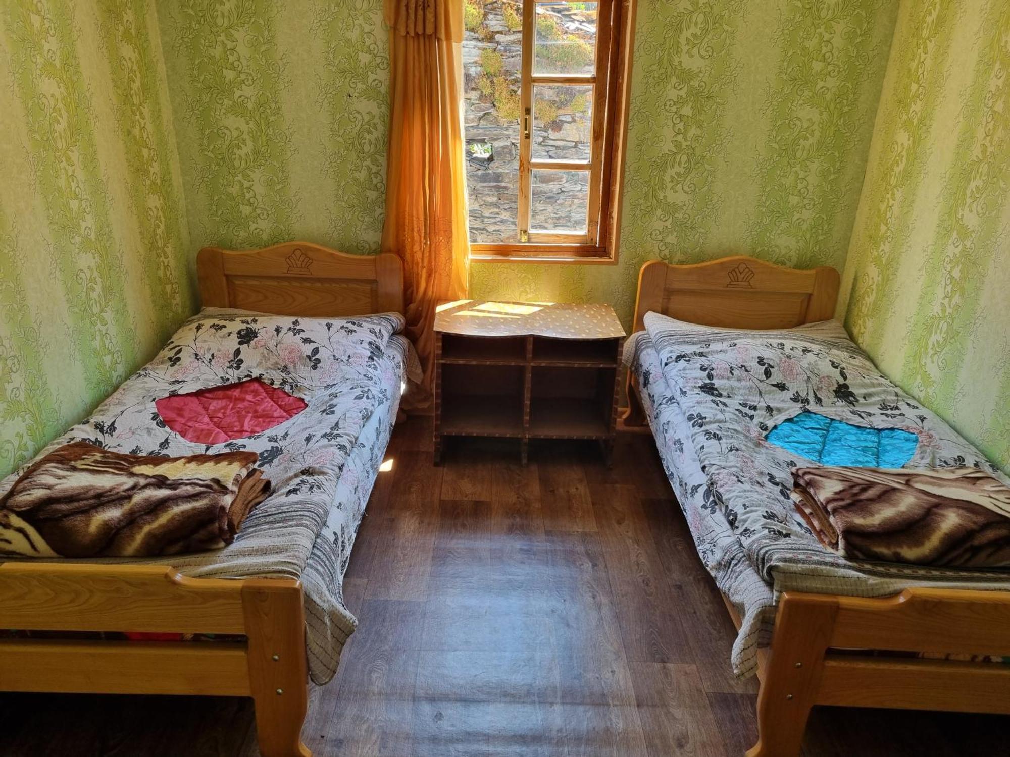 Guest House Buba Ushguli Kamer foto