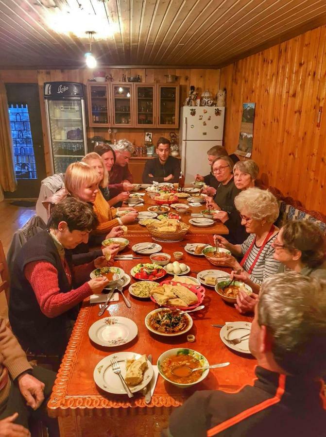 Guest House Buba Ushguli Buitenkant foto